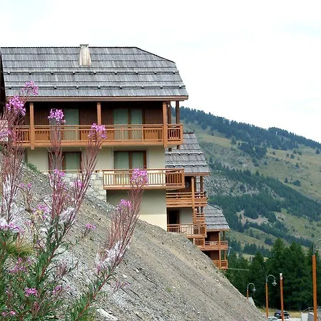 Les Chalets Des Rennes * Vars